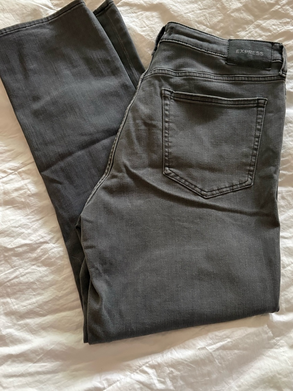 Express men’s straight jean, 33x30